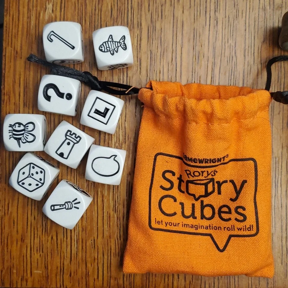 Rory's Story Cubes Game with‎ 9 Dice